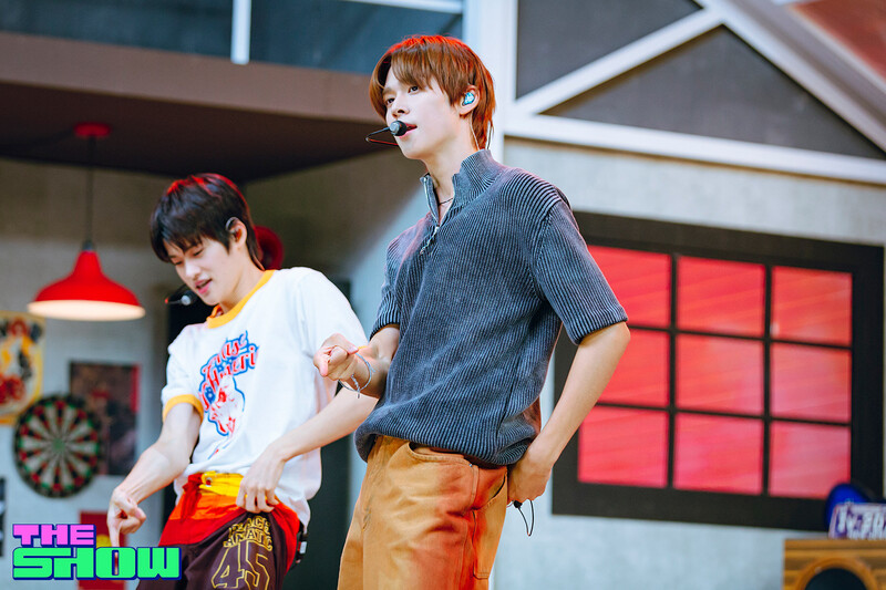 230919 RIIZE Eunseok - 'Get A Guitar' at The Show documents 3