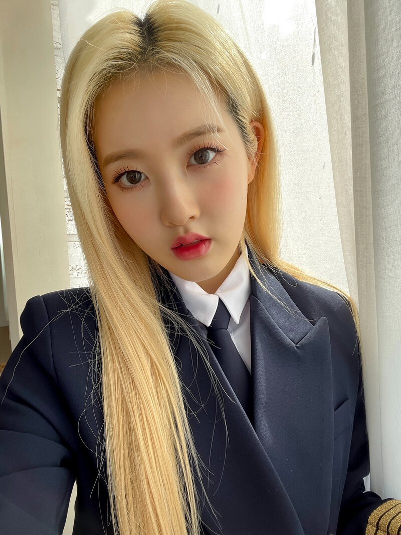 220429 STAYC Twitter Update - Sieun documents 3