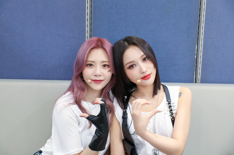 221209 Dreamcatcher Naver Post - 'VISION' Activities Behind 2 documents 3