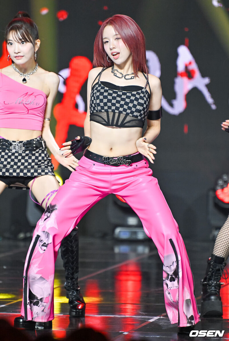 240626 WOOAH Lucy  - 'POM POM POM' at Show Champion documents 2