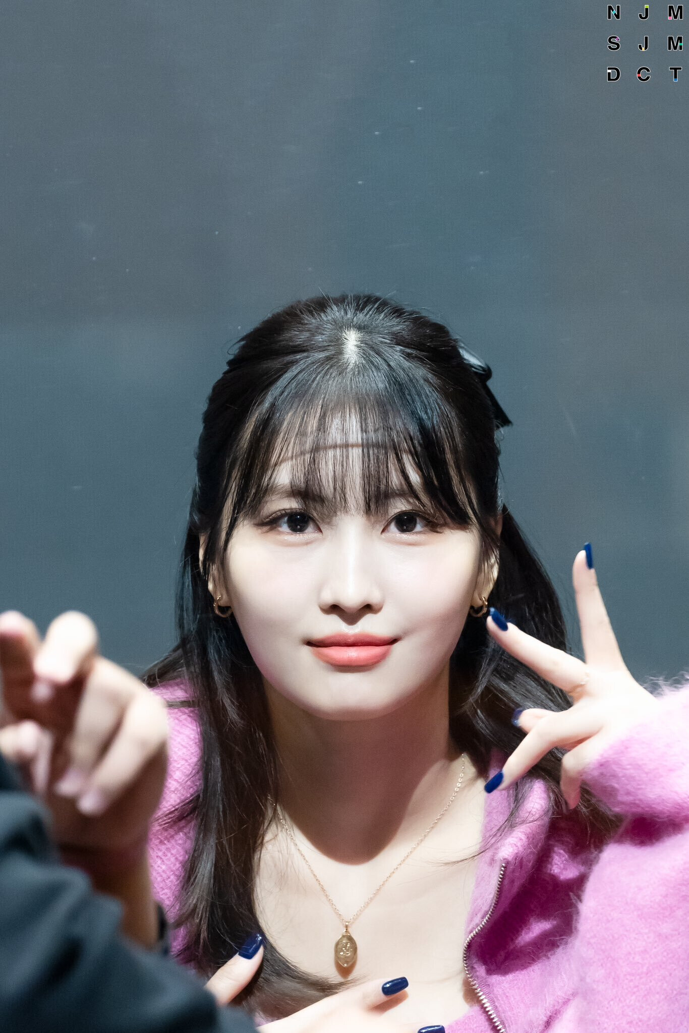 221116 TWICE Momo | kpopping