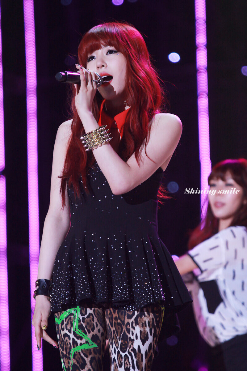 120510 Girls' Generation-TTS Tiffany at KBS Open Concert in Yeosu documents 7