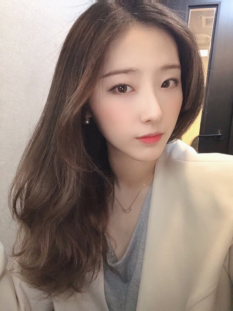 210720 LOONA Twitter Update - Haseul documents 2