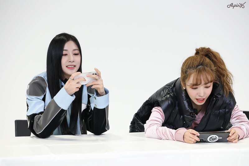 230502 IST Naver - Apink - Fanconert 'Pink Drive' in Seoul documents 18