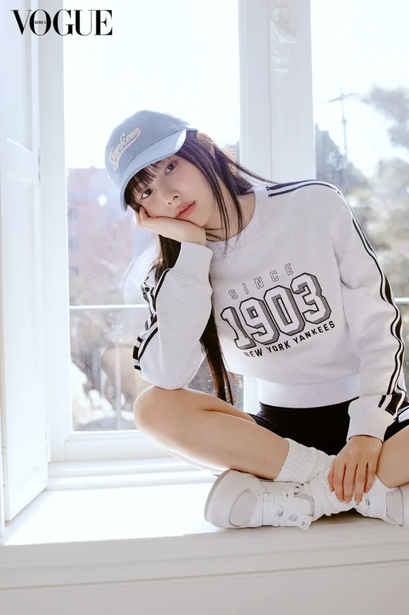 Kang Hyewon for VOGUE Korea x MLB Korea January 2024 Issue documents 6