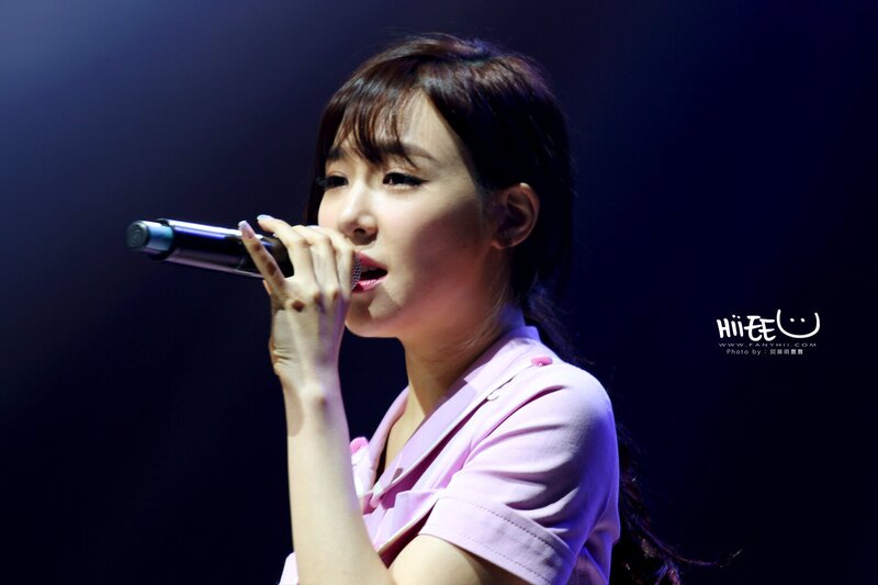 140315 Girls' Generation Tiffany at WAPOP Concert documents 15