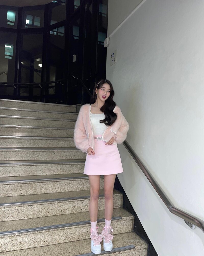 211126 IVE Wonyoung SNS Update documents 4