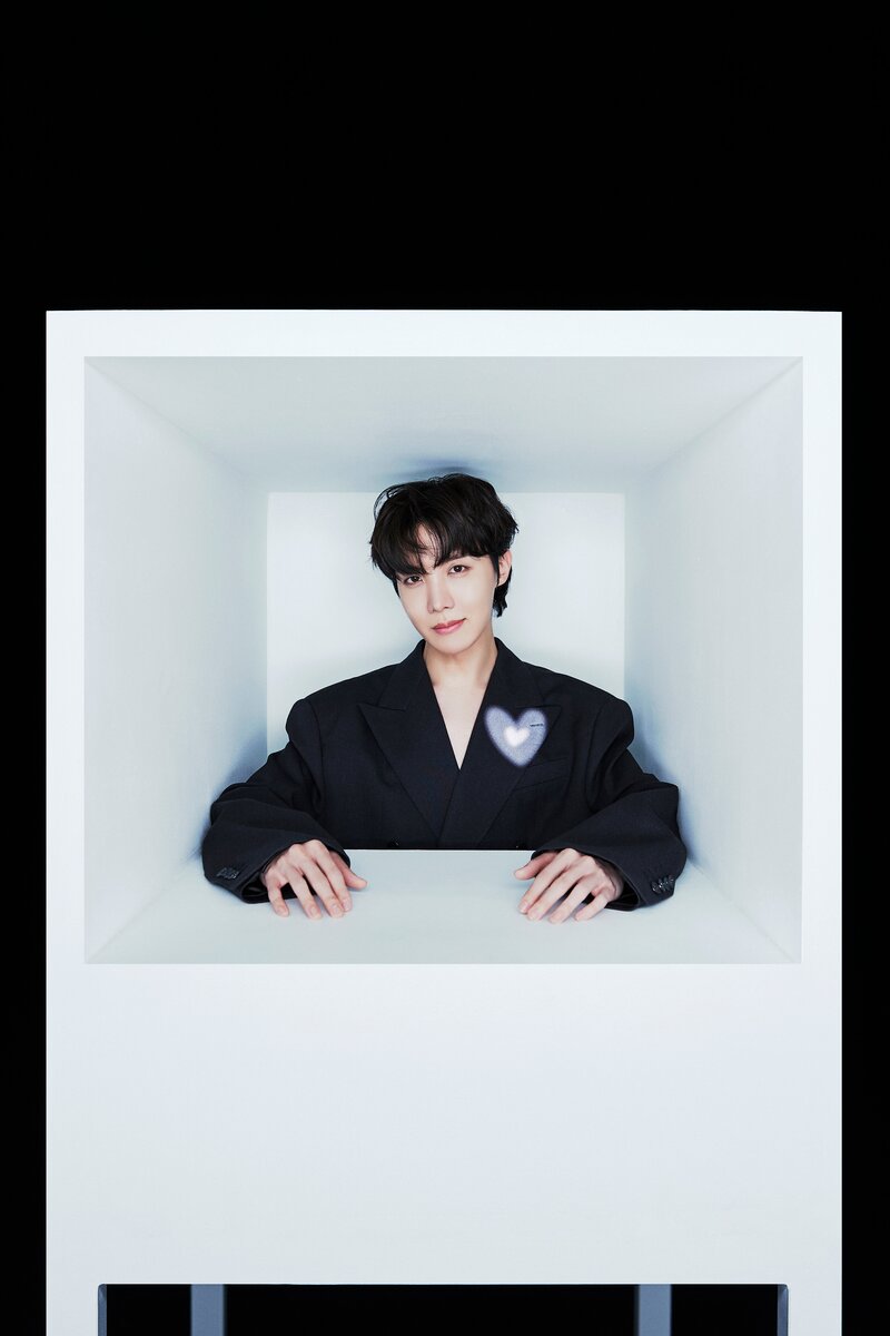 J-Hope “Jake In The Box” (HOPEedition) Concept Photo documents 5
