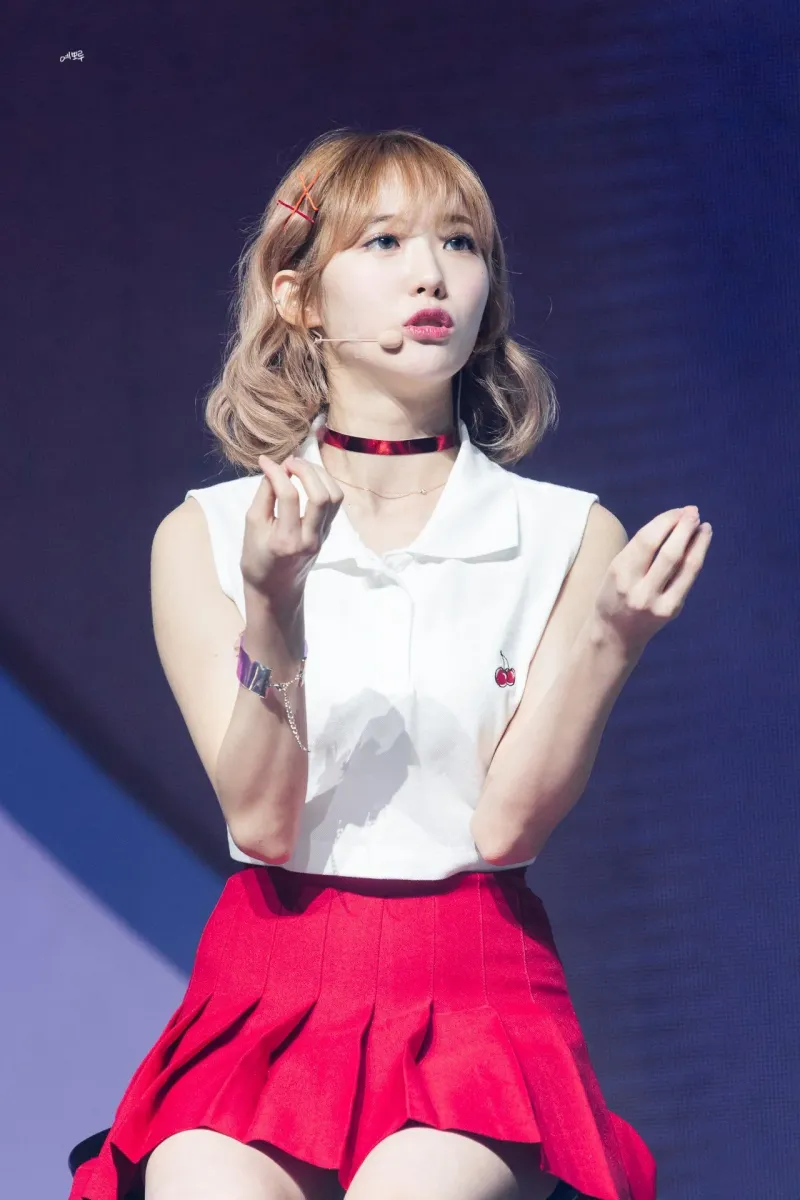 Luda434.jpg