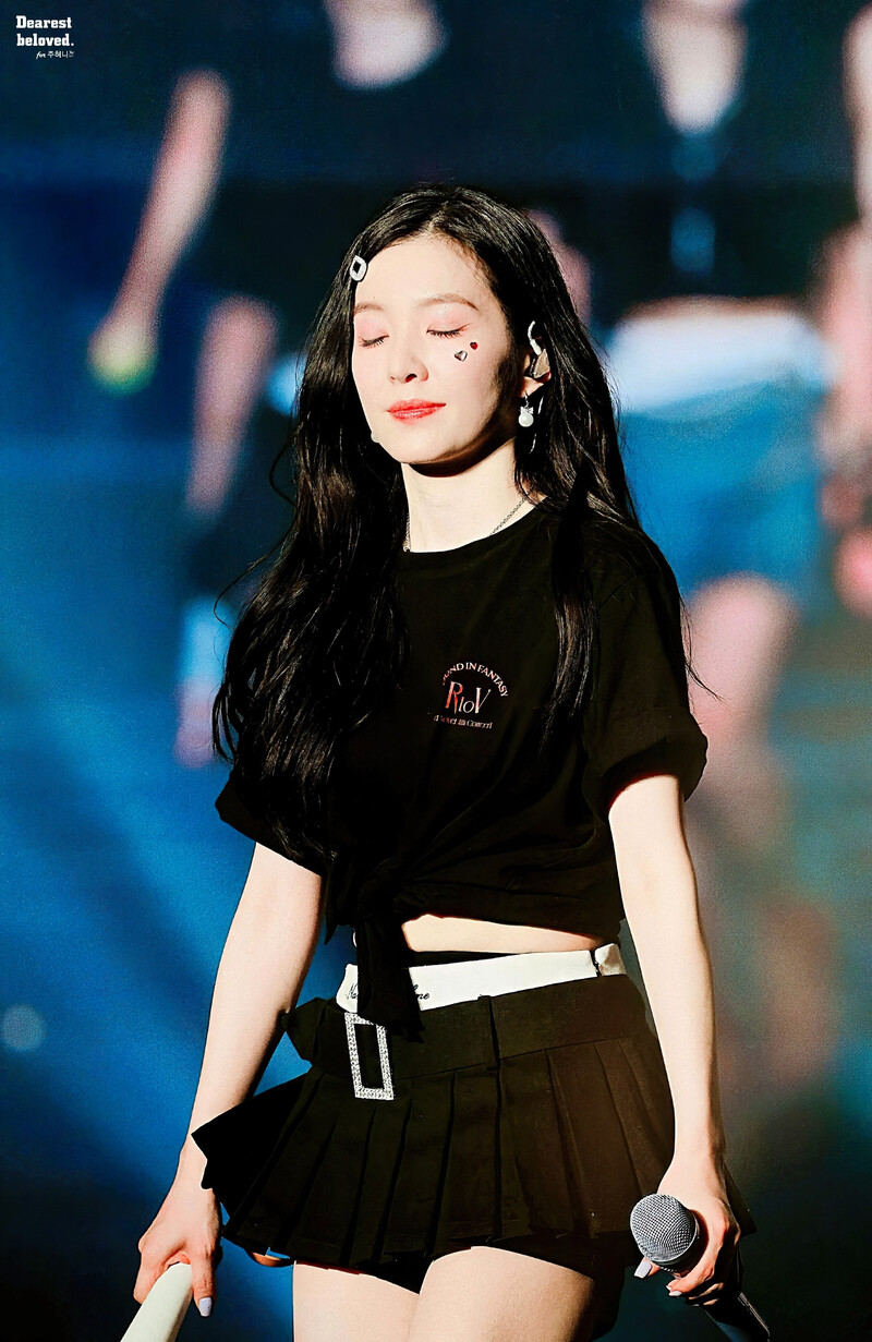 230402 Red Velvet Irene - 'R to V' Concert in Seoul Day 2 | kpopping