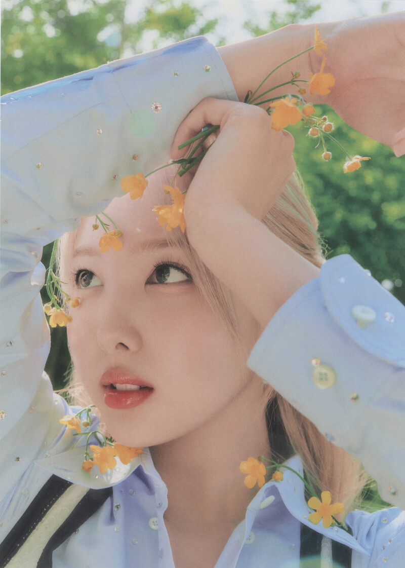 TWICE 11th Mini Album "BETWEEN 1&2" [SCANS] documents 5