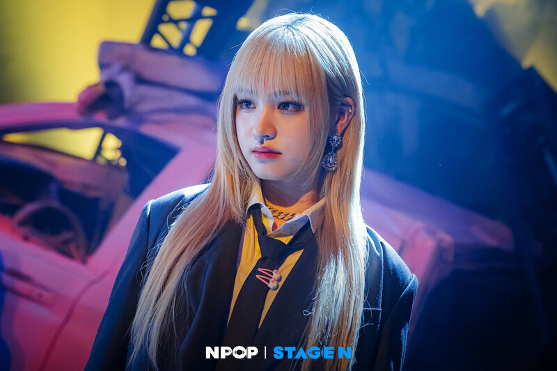 231027 NPOP - IVE Stage Behind the Scenes documents 20