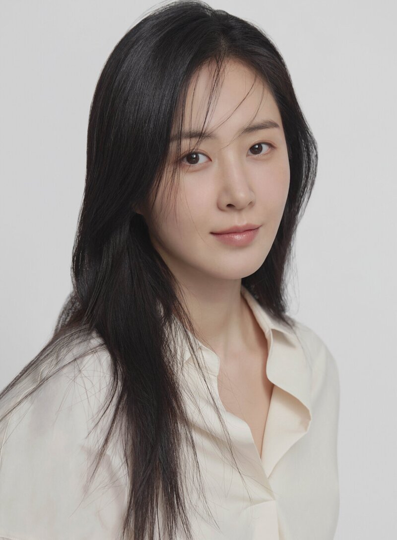 Kwon Yuri - 'Dolphin' Promotional Photoshoot documents 1