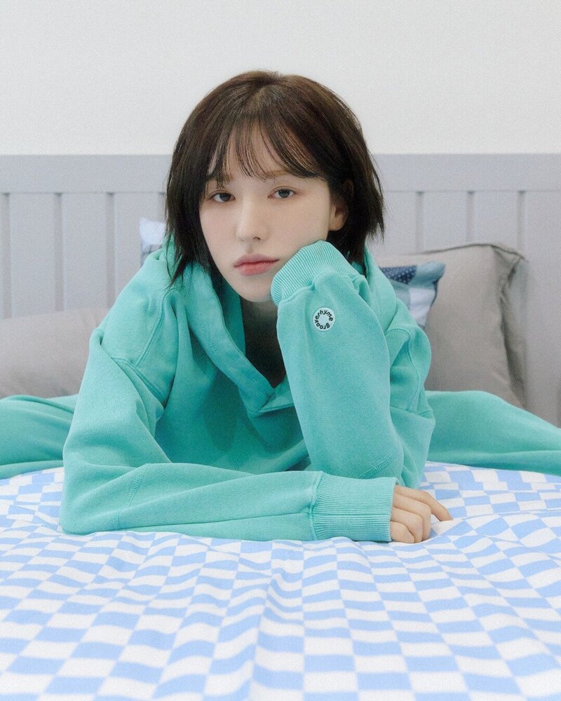 Red Velvet Wendy x GROOVE RHYME 23 S/S Collection documents 3