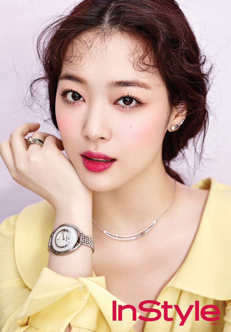 Sulli for Swarovski - InStyle Korea Magazine April 2016 Issue documents 2