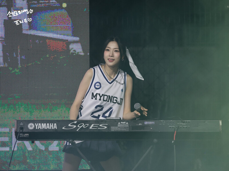 241007 Apink HAYOUNG - at 'Myongji University Festival' documents 6