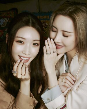 Sunmi & Chungha for Gucci "Link to Love" Campaign