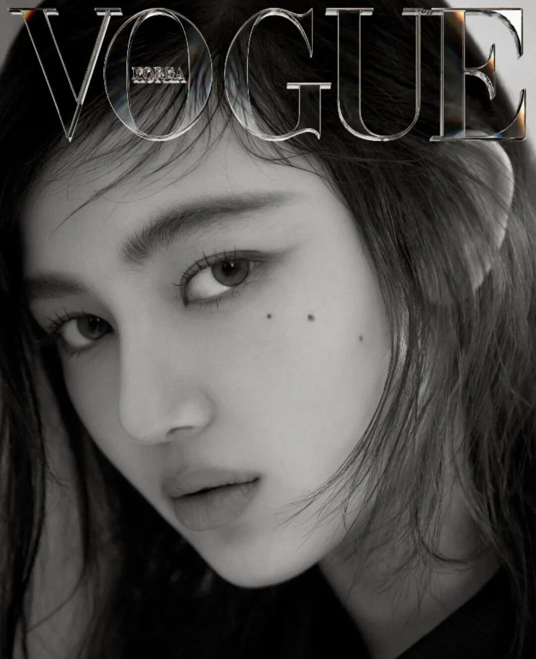 NewJeans Danielle Stuns in New Pictorial With Vogue Korea and Burberry ...