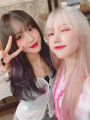 200808 GFRIEND Twitter Update - Yerin & Yuju