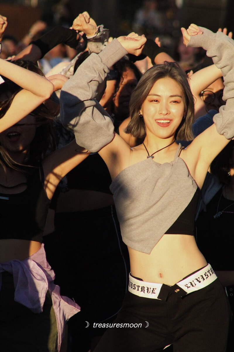 221025 ITZY Ryujin - Venice Beach RPD Tour documents 1