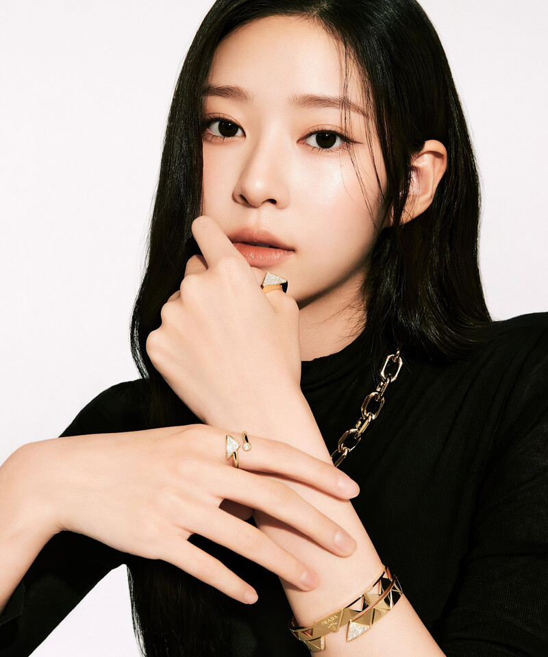 Kim Minju for Prada 'Fine Jewelry, Eternal Gold' documents 3