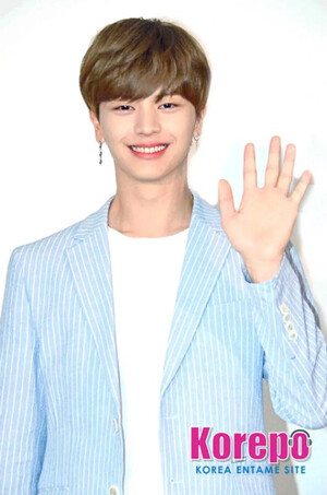 Sungjae - Interview in Japan