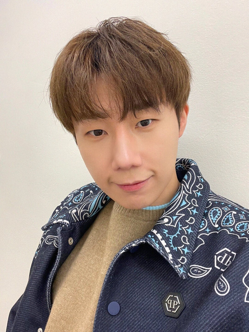 240427 - Sungkyu's Birthday Twitter Update documents 1