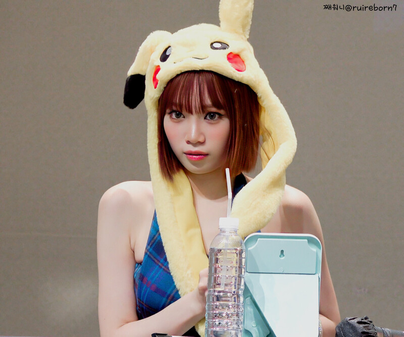 240906 LE SSERAFIM Chaewon - Aladdin Fansign Event documents 4