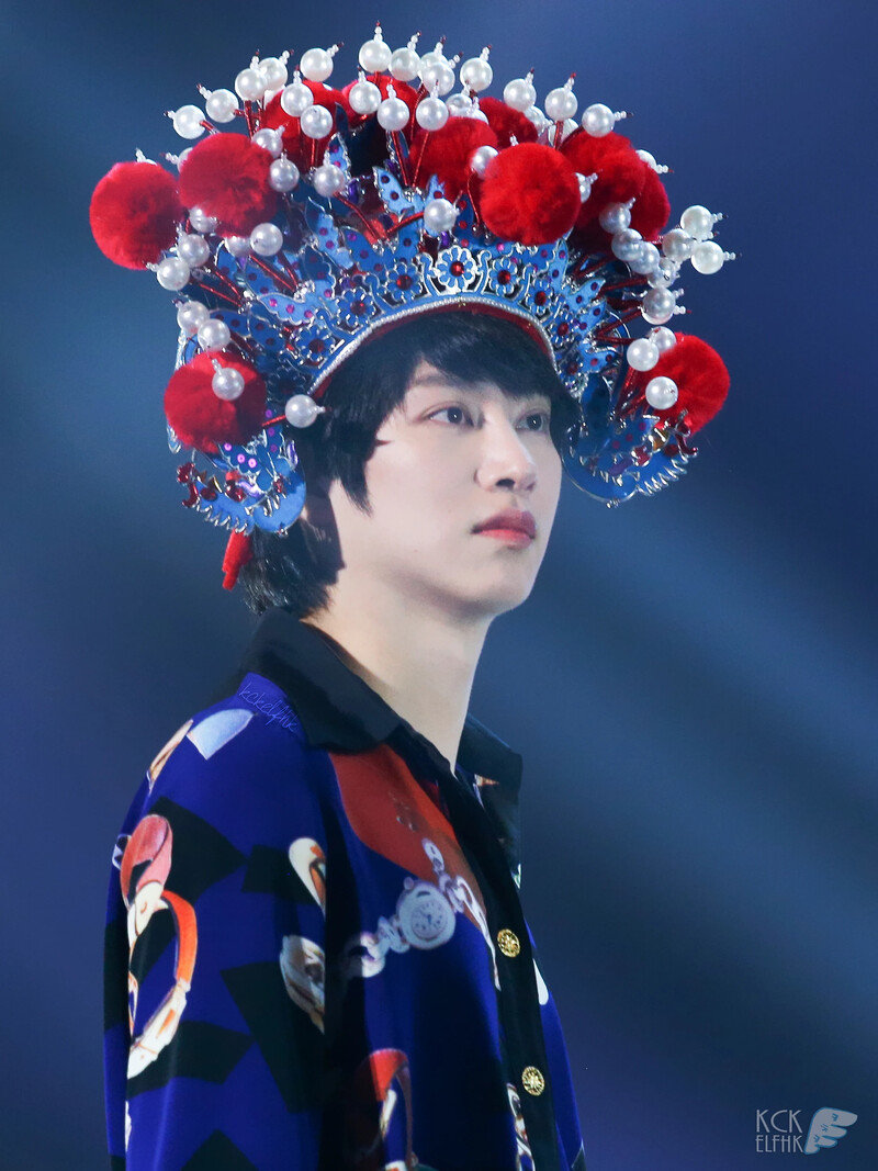 180512 Super Junior Heechul at SS7 in Macau documents 15