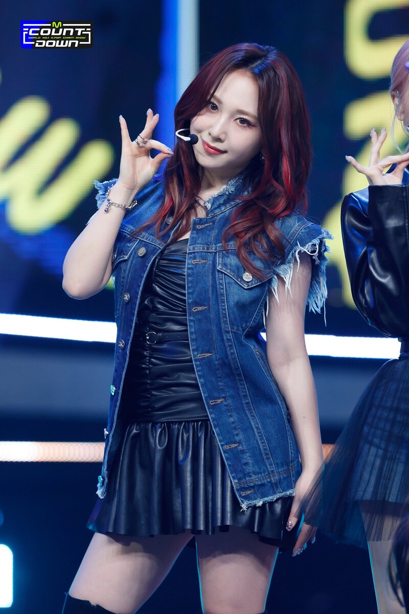 220303 Rocket Punch - 'CHIQUITA' at M Countdown documents 1