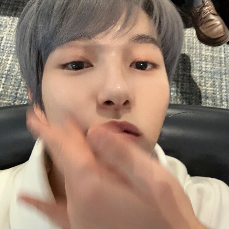 230702 NCT Renjun Instagram update documents 6