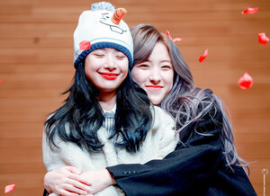 191207 WJSN Eunseo & Seola