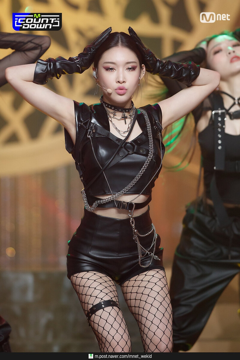 210218 CHUNG HA - 'Bicycle (바이시클)' at M COUNTDOWN documents 1