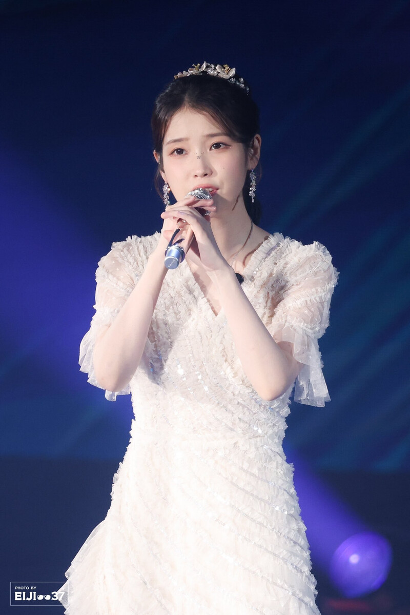 240707 IU - ‘H.E.R.’ World Tour in Osaka Day 2 documents 11