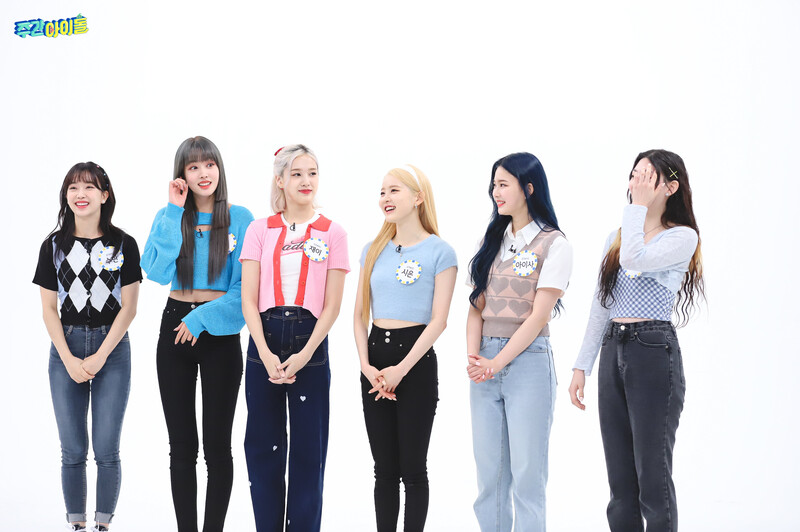 210908 MBC Naver Post - STAYC at Weekly Idol documents 2