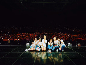 200201 APINK sns update - 'Welcome to PINK WORLD' concert Day 1