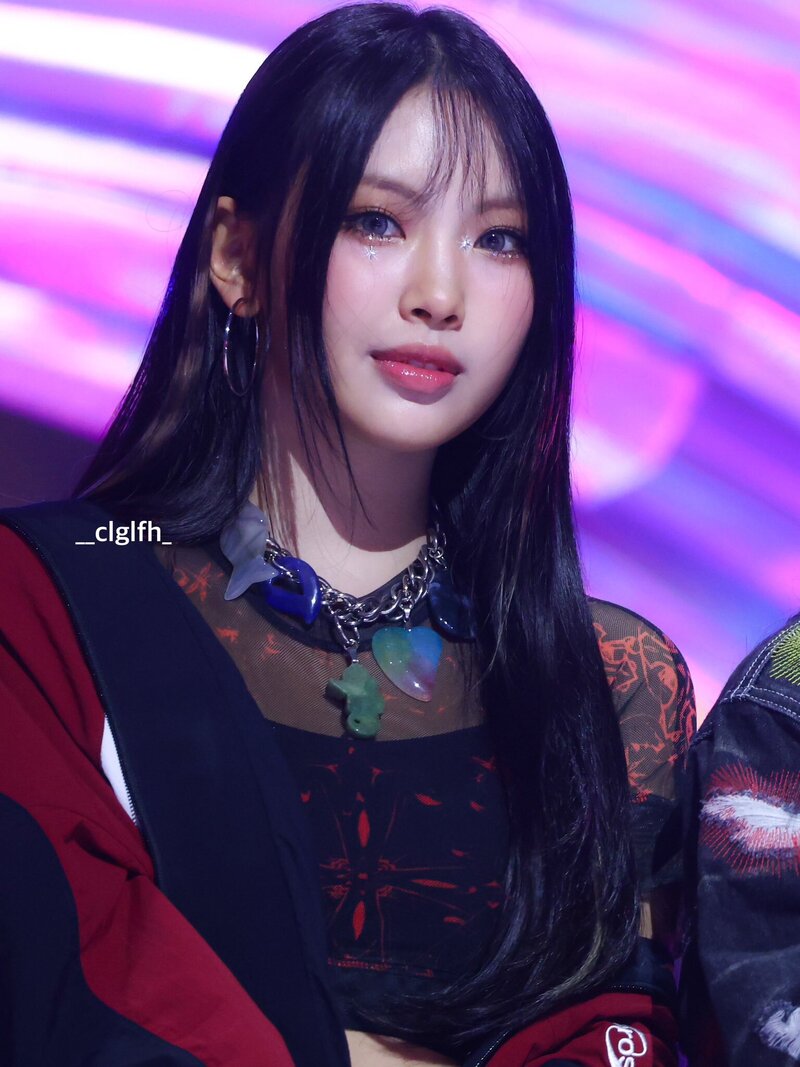 231202 New Jeans Hyein - Melon Music Awards 2023 documents 11