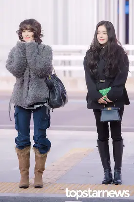 241227 Red Velvet Irene & Seulgi at Incheon Airport