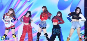 221224 NewJeans - SBS Gayo Daejeon Official Stage Photos