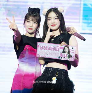 240114 STAYC Sumin & Isa - 1st World Tour 'TEENFRESH' in Taipei