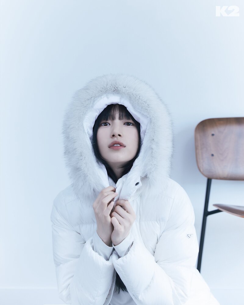 Bae Suzy for K2 2022 Winter Collection documents 2