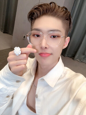 200829 ATEEZ's Mingi Twitter Update