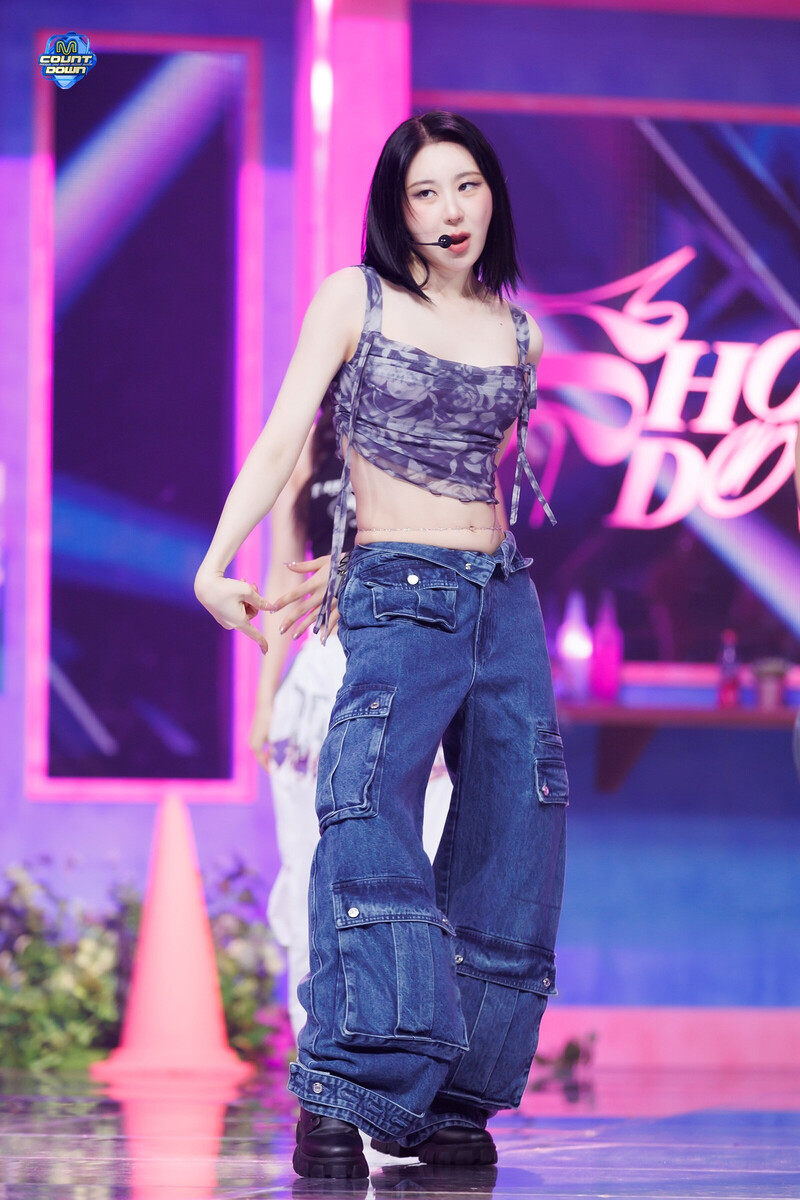 240704 Chae Yeon - 'Don't' at M Countdown documents 5