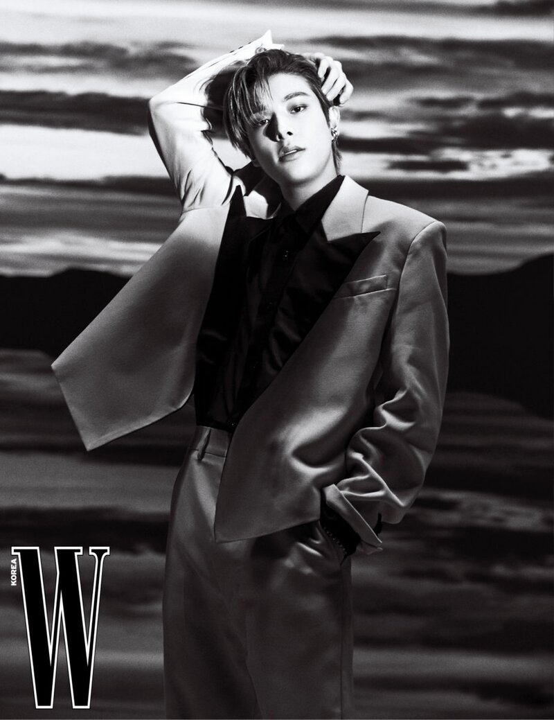 ENHYPEN for W Korea x AMI January Issue 2022 documents 6