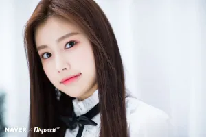 IZ*ONE - Kang Hyewon 1st Mini Album "COLOR*IZ" Jacket shooting by Naver x Dispatch