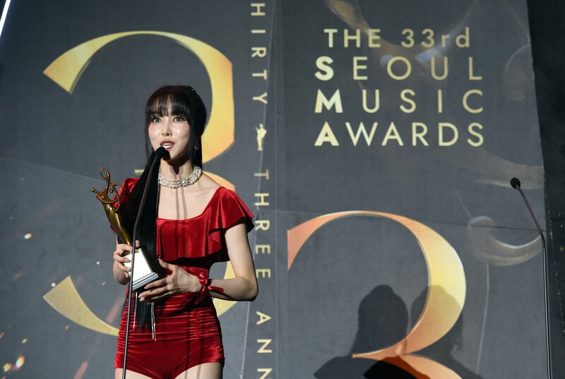 240102 Yuju - 33rd Seoul Music Awards documents 2