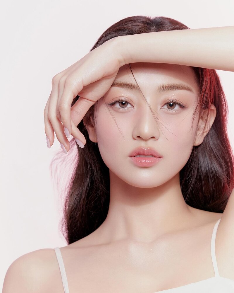 Jihyo for MILK TOUCH - "Blooming Sea Jewelry" documents 8