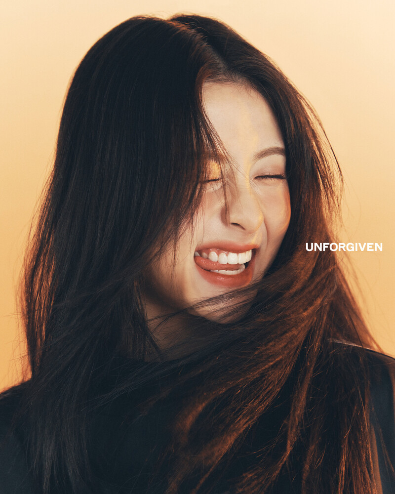 LE SSERAFIM - 1st Album 'UNFORGIVEN' Concept Photos documents 1