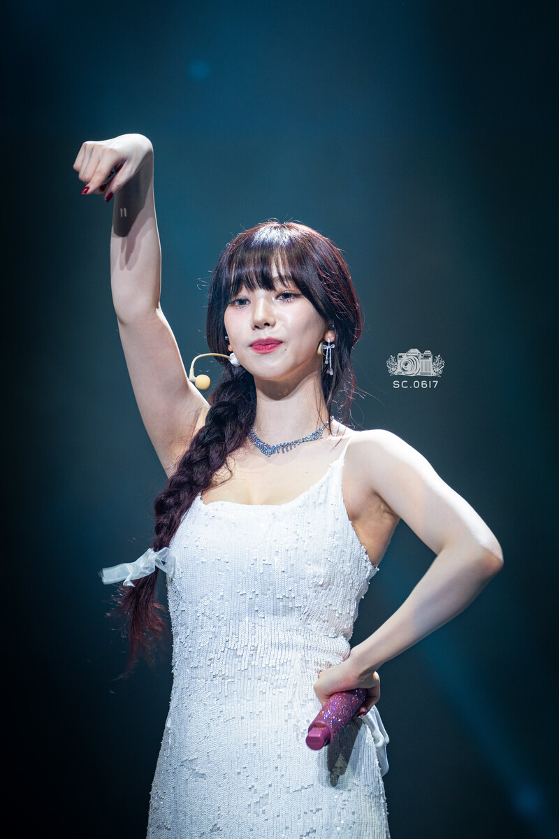 240922 aespa Karina - ‘SYNK : Parallel Line’ Tour in Macau Day 2 documents 3