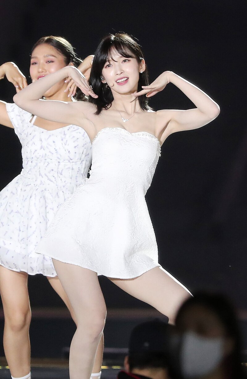 220618 OH MY GIRL Arin - 28th Dream Concert documents 2